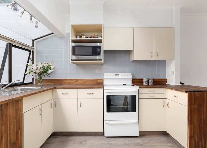  at 55c Selwyn Avenue, Mission Bay, Auckland City, Auckland