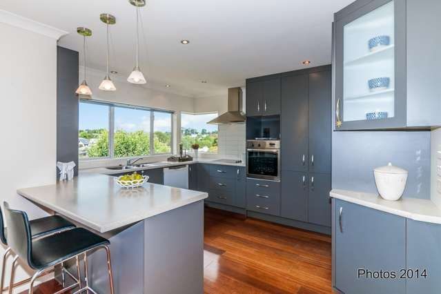  at 7A Lyttelton Avenue, Forrest Hill, North Shore City, Auckland