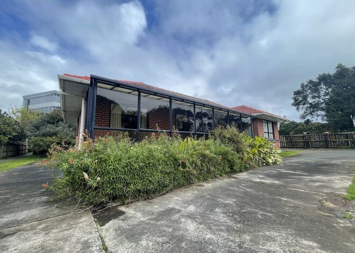  at 39 Main Highway, Ellerslie, Auckland