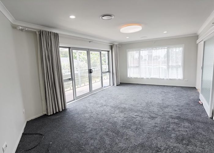  at 194 Bleakhouse Road, Mellons Bay, Manukau City, Auckland