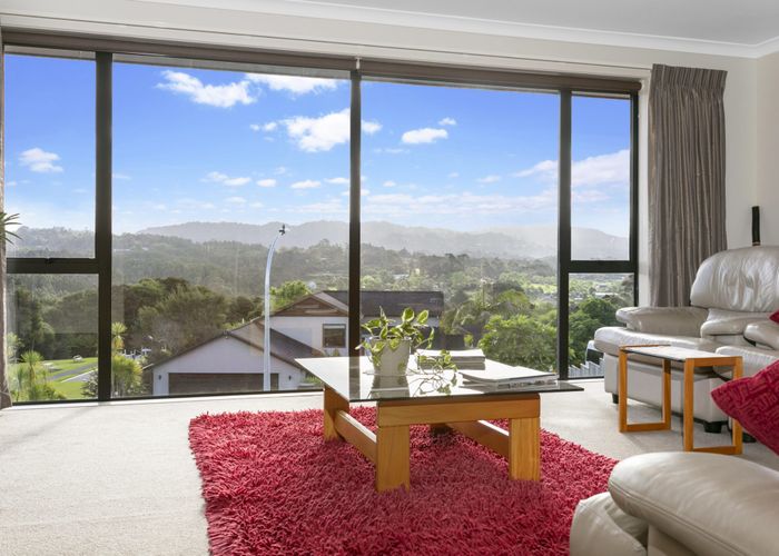  at 2 Foothills Lane, Glen Eden, Auckland