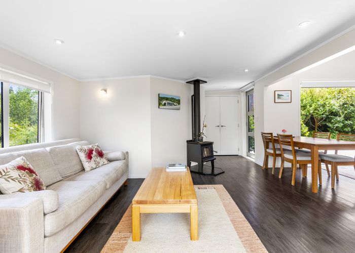  at 6 Kuaka Road, Oneroa, Waiheke Island