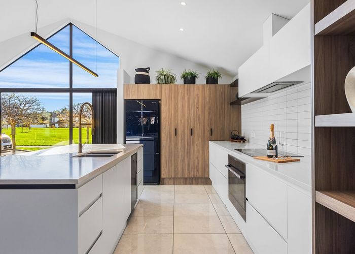  at 6 Waitikiri Square, Marshland, Christchurch City, Canterbury