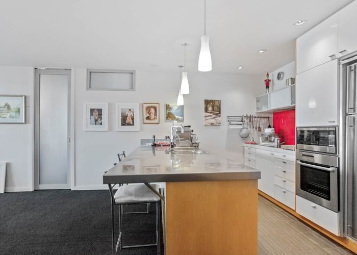  at 17/87 Clyde Road, Browns Bay, Auckland