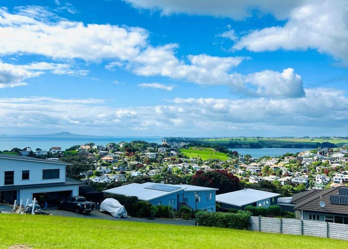  at 19 Montpellier Heights, Arkles Bay, Rodney, Auckland