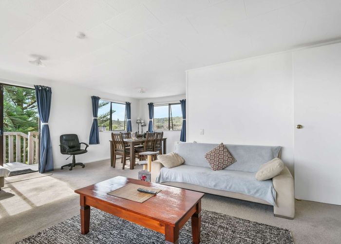  at 9 Matai Street, Waipapakauri, Awanui