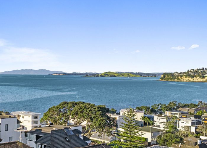  at 18 Holgate Road, Kohimarama, Auckland City, Auckland