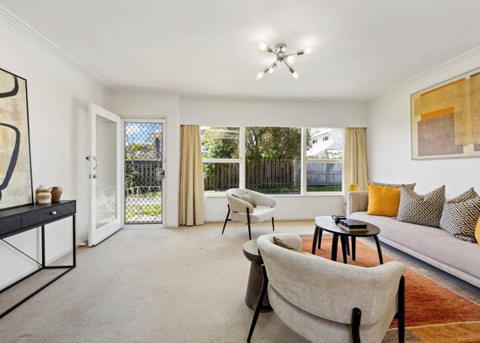  at 3/28 Jutland Road, Hauraki, North Shore City, Auckland
