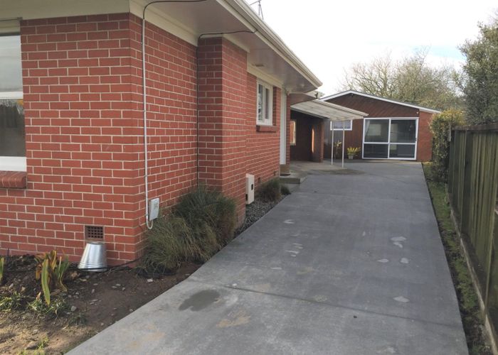  at 24 Vardon Road, Saint Andrews, Hamilton, Waikato