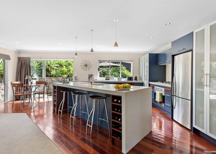  at 7 Trotting Terrace, Fairview Heights, Auckland