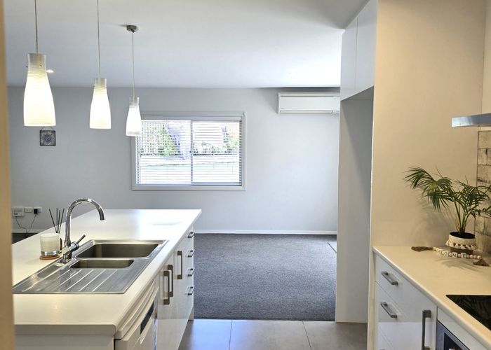  at 2 Peter Burke Way, Pyes Pa, Tauranga