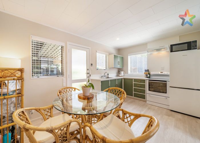  at 85A Mulberry Street, Normandale, Lower Hutt
