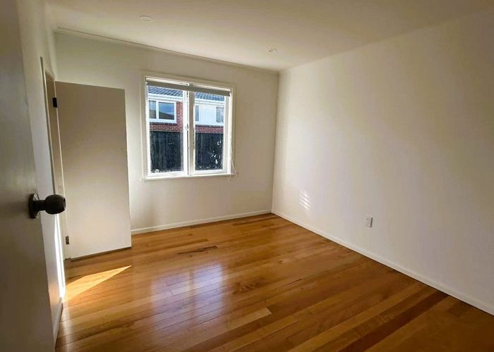  at 17 Allenby Road, Panmure, Auckland City, Auckland