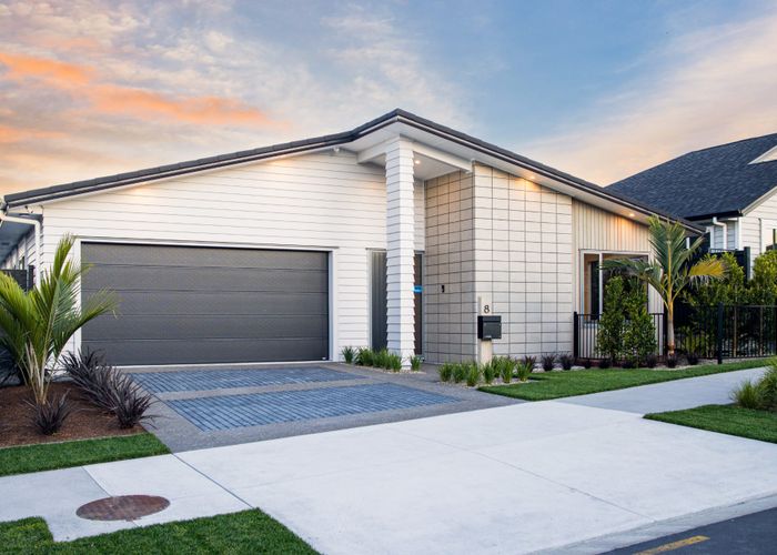  at 8 Henl Lane, Milldale, Rodney, Auckland