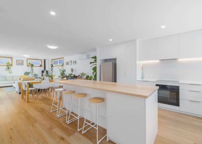  at 11B Celia Street, Redcliffs, Christchurch City, Canterbury