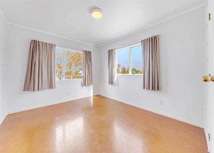  at 50B Blanes Road, Weymouth, Auckland