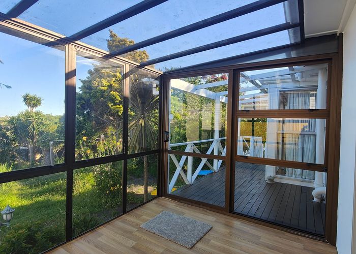  at 8 Revel Avenue, Mount Roskill, Auckland City, Auckland