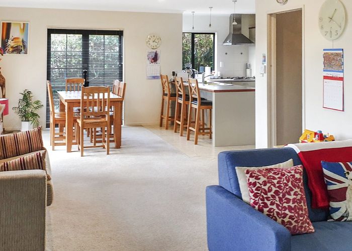 at 105A Terry Street, Blockhouse Bay, Auckland