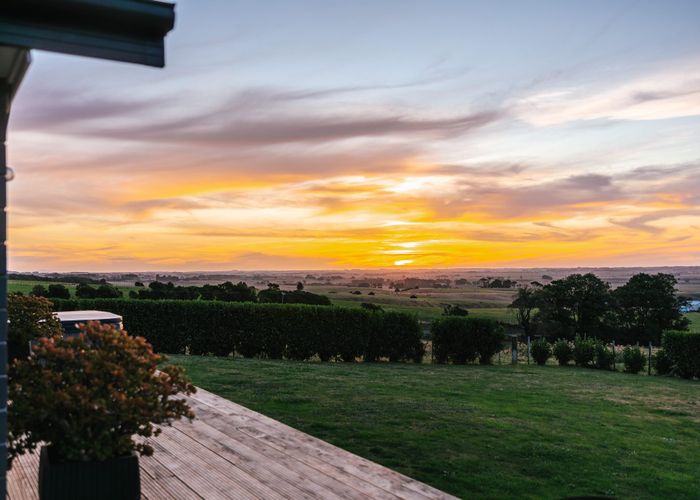  at 225 Albert Road, Tokomaru, Palmerston North