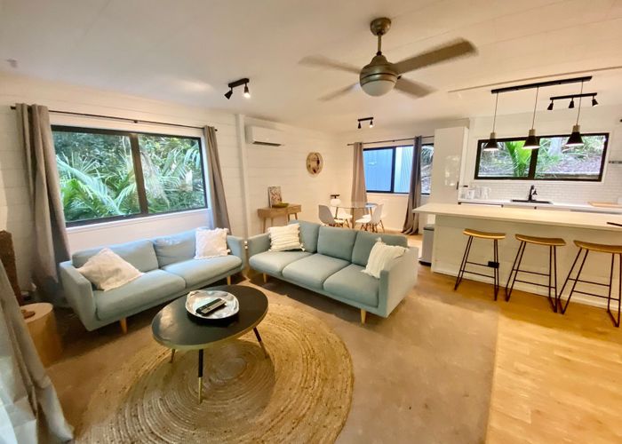  at 29 Hobson Terrace, Onetangi, Waiheke Island, Auckland