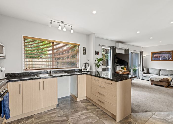  at 2/47 Trafalgar Street, St. Albans, Christchurch City, Canterbury