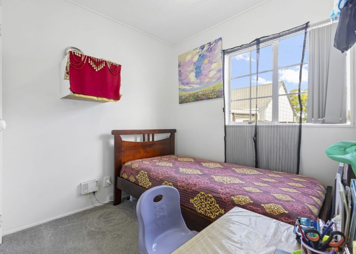  at 1/63 Kenderdine Road, Papatoetoe, Manukau City, Auckland