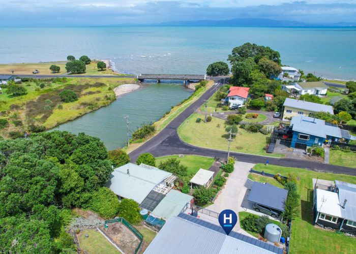  at 4 Hazlett Road, Te Mata, Thames