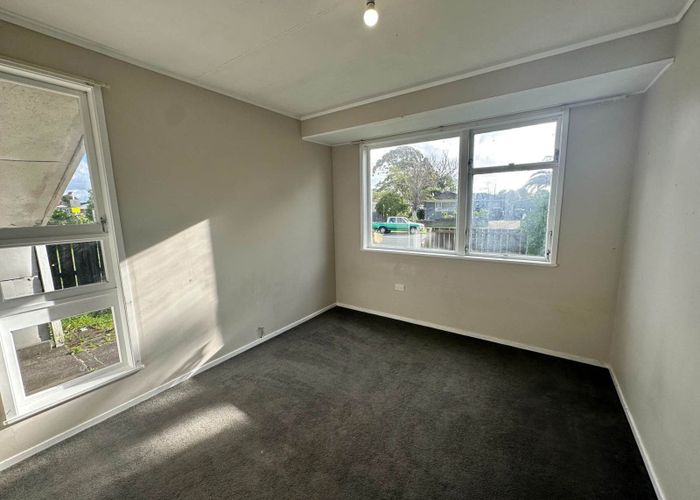  at 37 Inverell Avenue, Wiri, Manukau City, Auckland