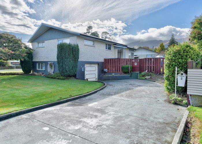  at 2 Mill Street, Tapanui