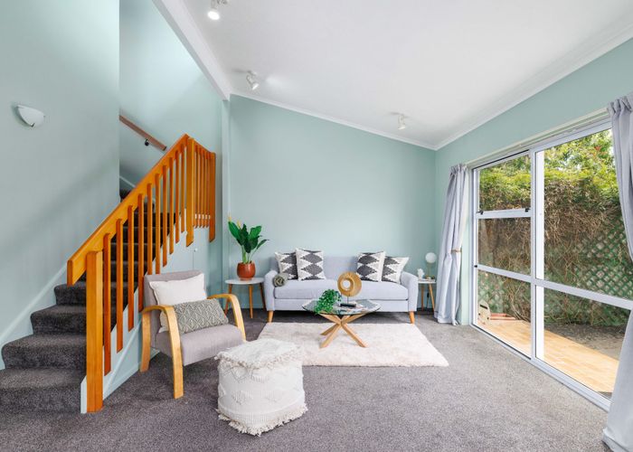  at 2/106 Beresford Street, New Brighton, Christchurch