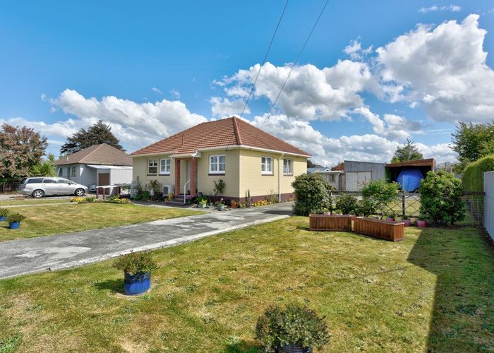  at 2 Churchill Avenue, Gore, Gore