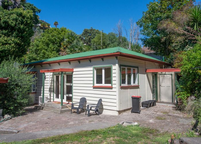 Free property data for 32 Coote Road, Bluff Hill, Napier homes.co.nz