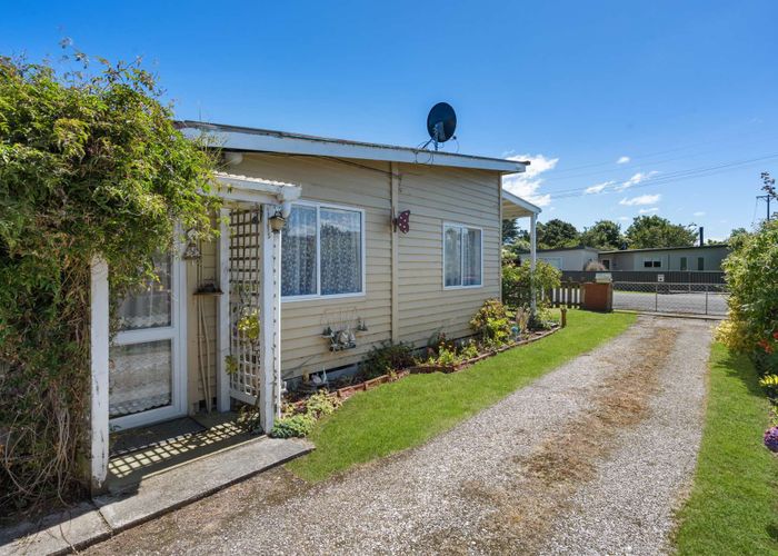  at 11 Arthur Road, Pounawea, Clutha, Otago