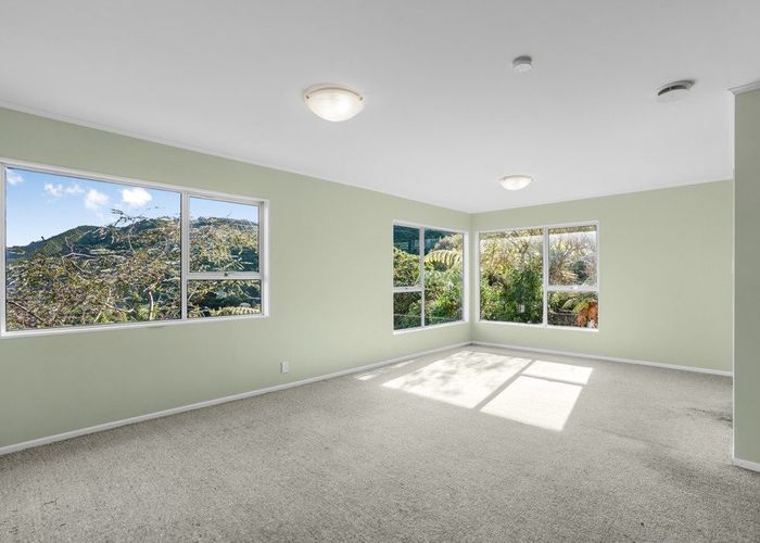  at 43 Sunnyview Drive, Brown Owl, Upper Hutt, Wellington
