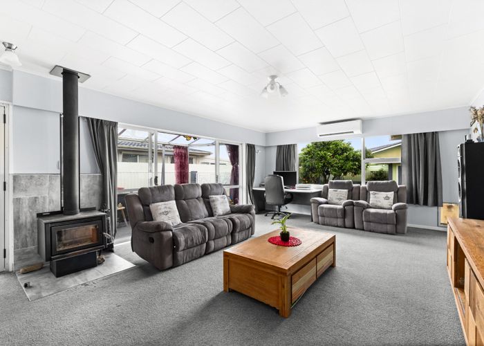  at 17 Roskilda Crescent, Taradale, Napier, Hawke's Bay