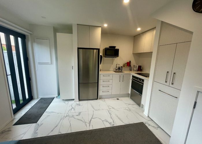  at 1/324 Oxford Terrace, Avalon, Lower Hutt, Wellington