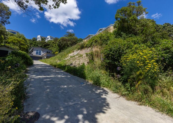  at 18 Paremata Crescent, Paremata, Porirua, Wellington