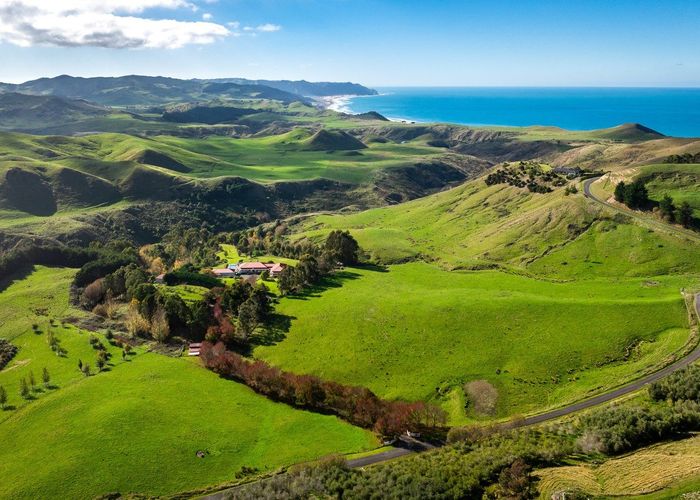  at 'Cape South' - 55 Waipuka Road, Waimarama, Hastings, Hawke's Bay