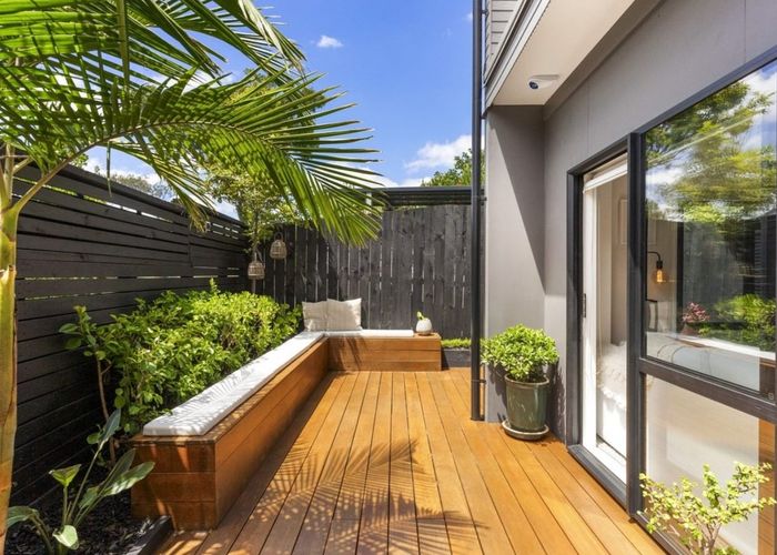  at 8A Edgar Pearce Place, Howick, Auckland