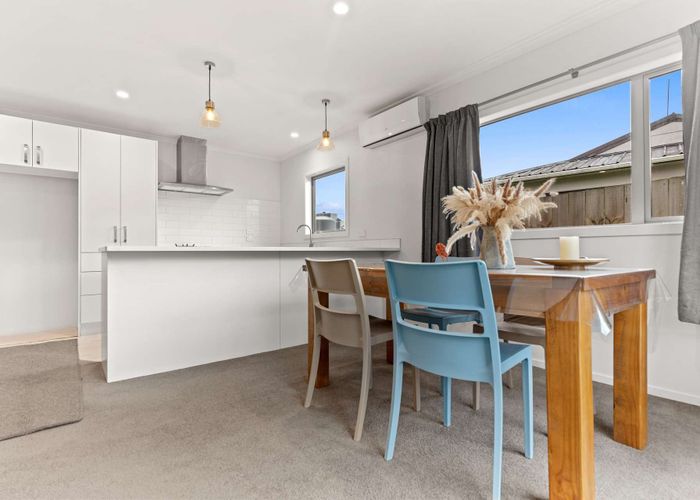  at 1/11 Maynard Place, Temple View, Hamilton