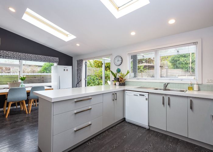  at 84 Tennyson Street, Sydenham, Christchurch