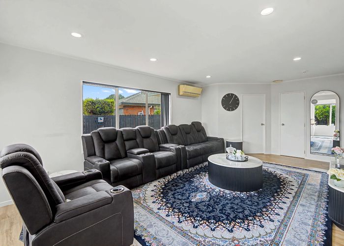  at 7 Sheriff Place, Randwick Park, Manukau City, Auckland