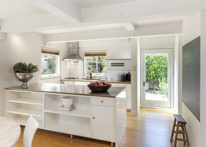  at 1-3/37A Holmwood Road, Merivale, Christchurch City, Canterbury