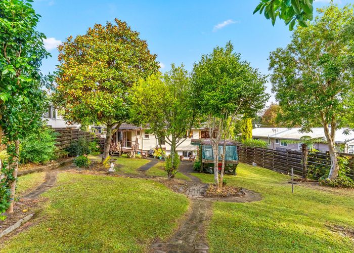  at 15 Rosecamp Rd, Beach Haven, North Shore City, Auckland