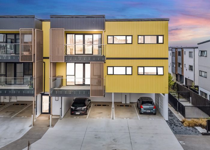  at 202/3 Newelm Lane, Flat Bush, Manukau City, Auckland