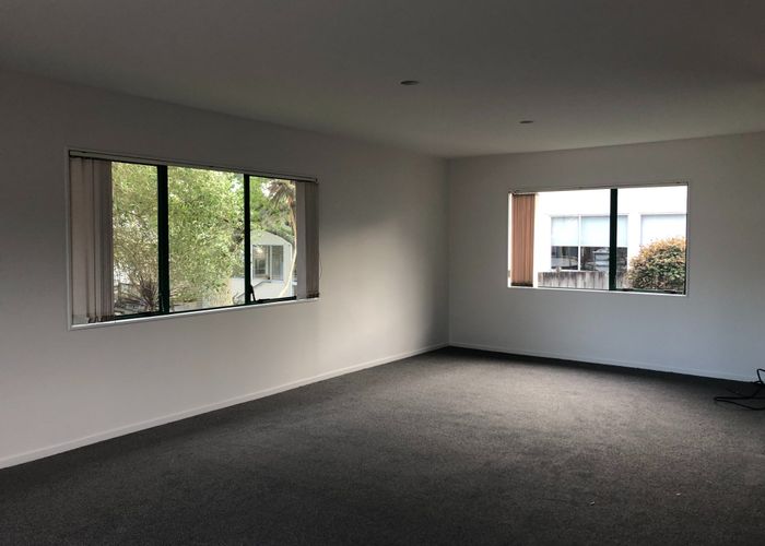  at 2/152 Carrington Road, Mount Albert, Auckland City, Auckland
