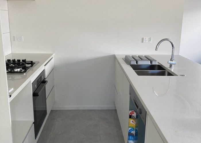  at 4/4 Whyte Street, Hamilton East, Hamilton, Waikato