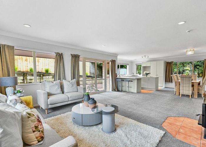  at 15A Roys Road, Manurewa, Manukau City, Auckland