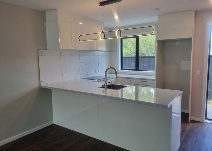  at 31/3 Farmer Crescent, Taita, Lower Hutt, Wellington