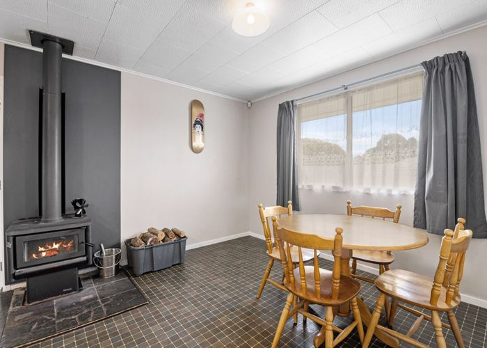  at 37 Barnard Road, Fairy Springs, Rotorua